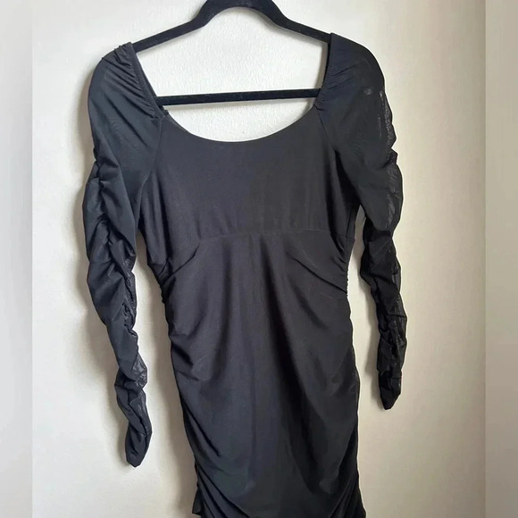 Hollister Y2K Black Long Sleeve Mesh Ruched Mini Bodycon Dress Size M NWOT - Picture 5 of 7